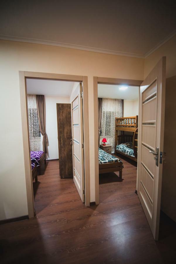 Cozy Apartment In Center Of Old Tbilisi Exteriör bild